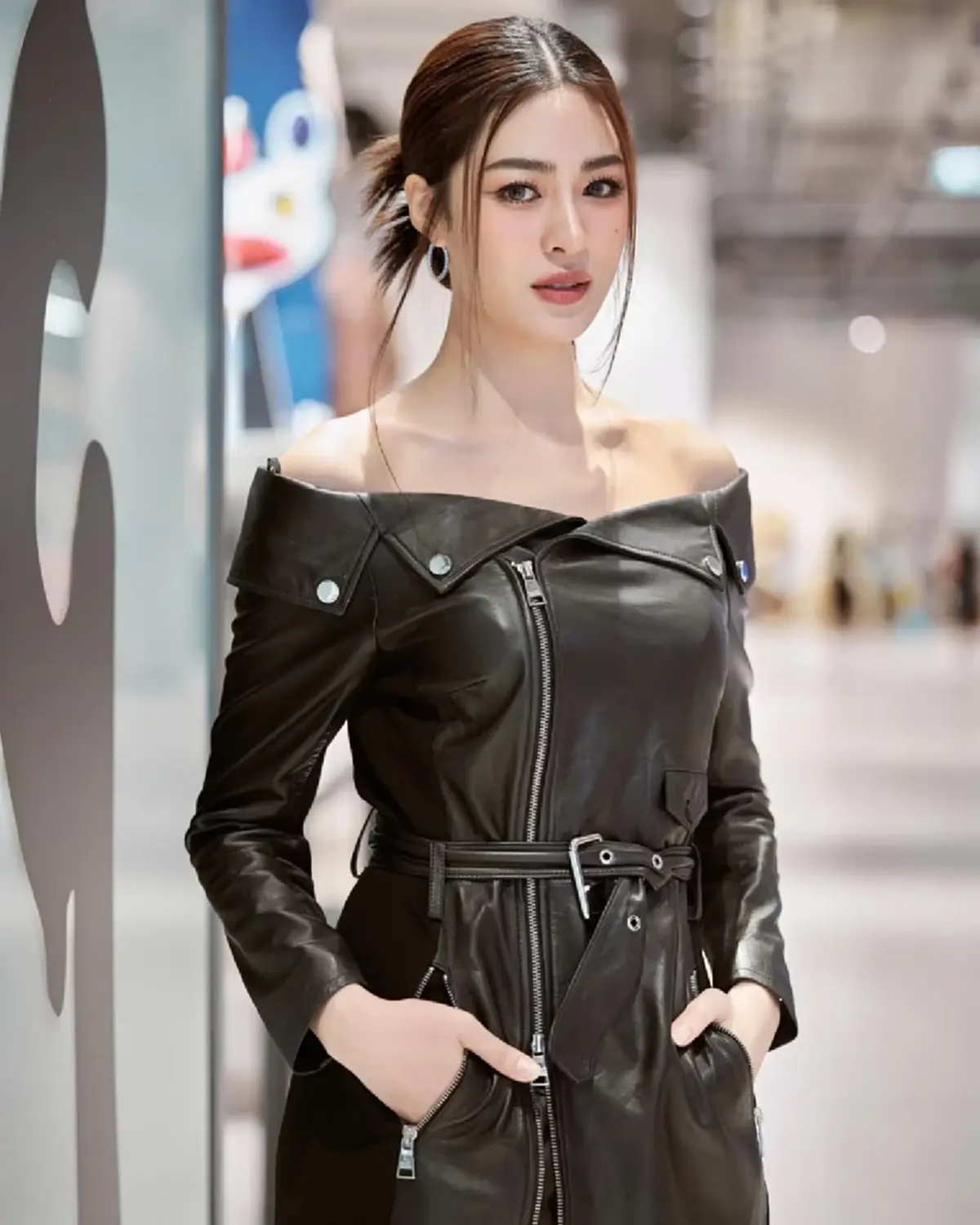 ขอโทษแล้ว หลิงหลิง คอง เจอดราม่าถล่ม ล้อเลียนผู้พิการทางสายตา