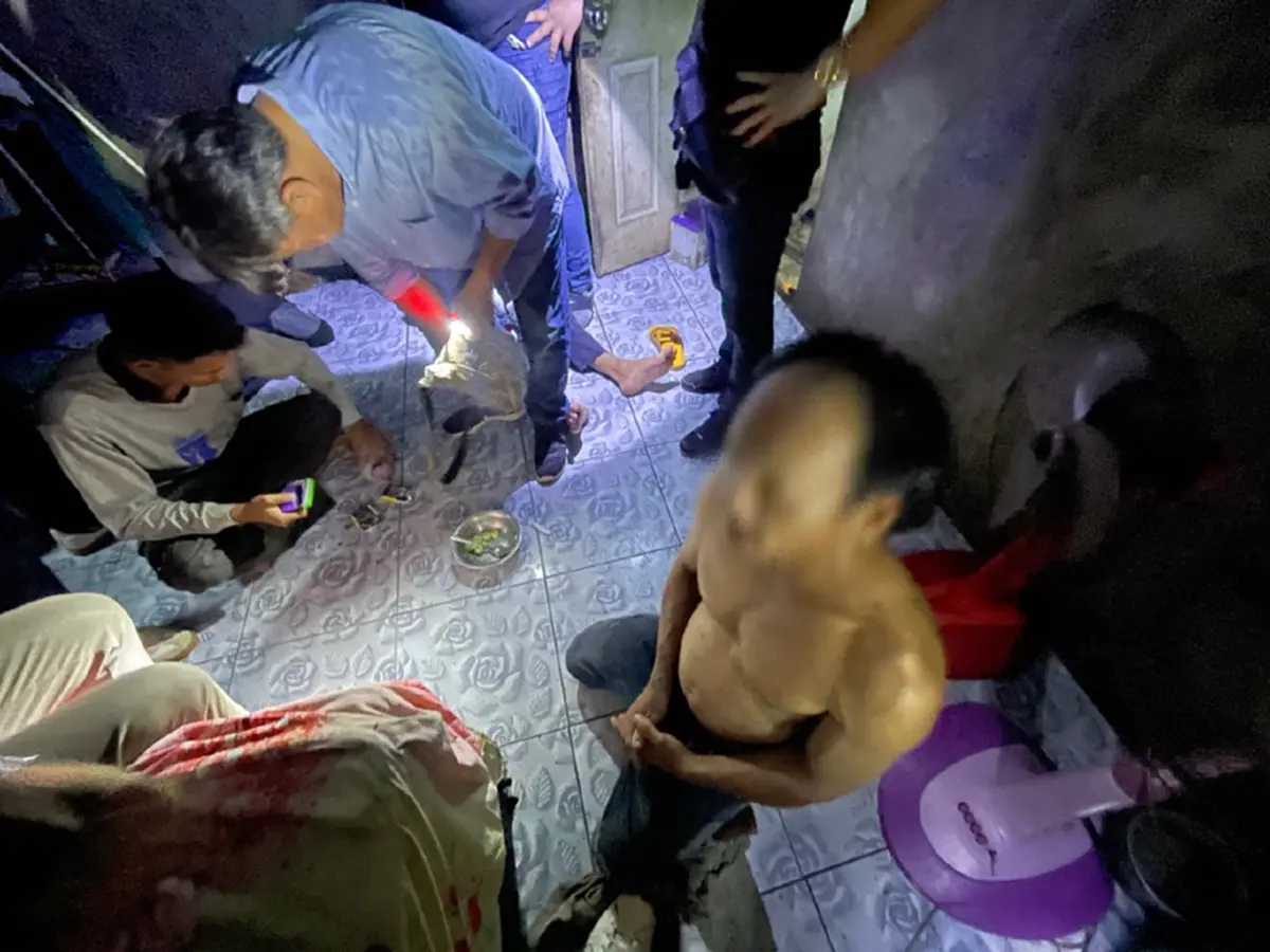 จับหนุ่มสระแก้ว ขายยาบ้า หาเงินเลี้ยงหมา-แมว กว่า 30 ชีวิต