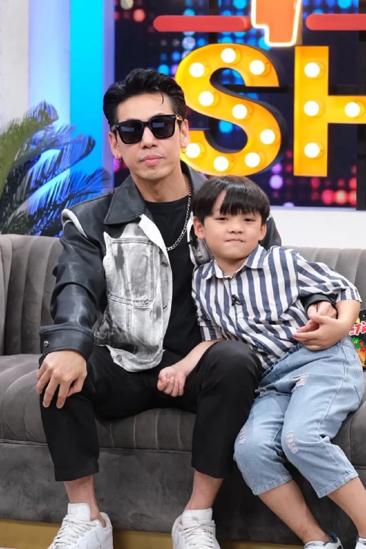 ดีเจเพชรจ้า เล่านาทีเจอสายตรงจาก หนุ่ม กรรชัย เรื่อง น้องเนปจูน