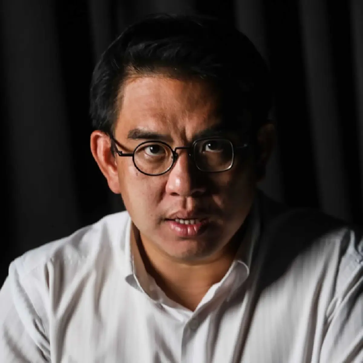 "วิโรจน์" ยกเคสคดีดังเทียบคดี "น้องเมย" ลั่นต่างกันราวฟ้ากับเหว