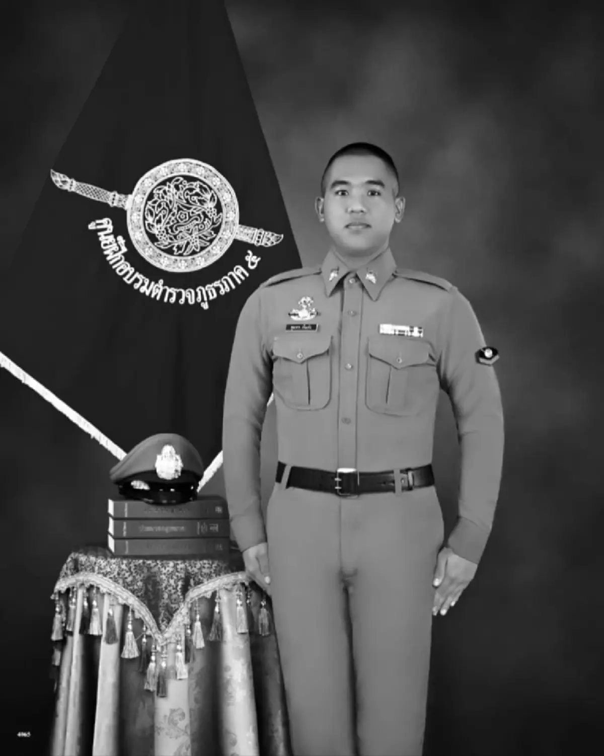 อาลัย ตำรวจ สภ.แม่พริก ประสบอุบัติเหตุ รถตราโล่ห์เสียหลักชนต้นไม้ดับ