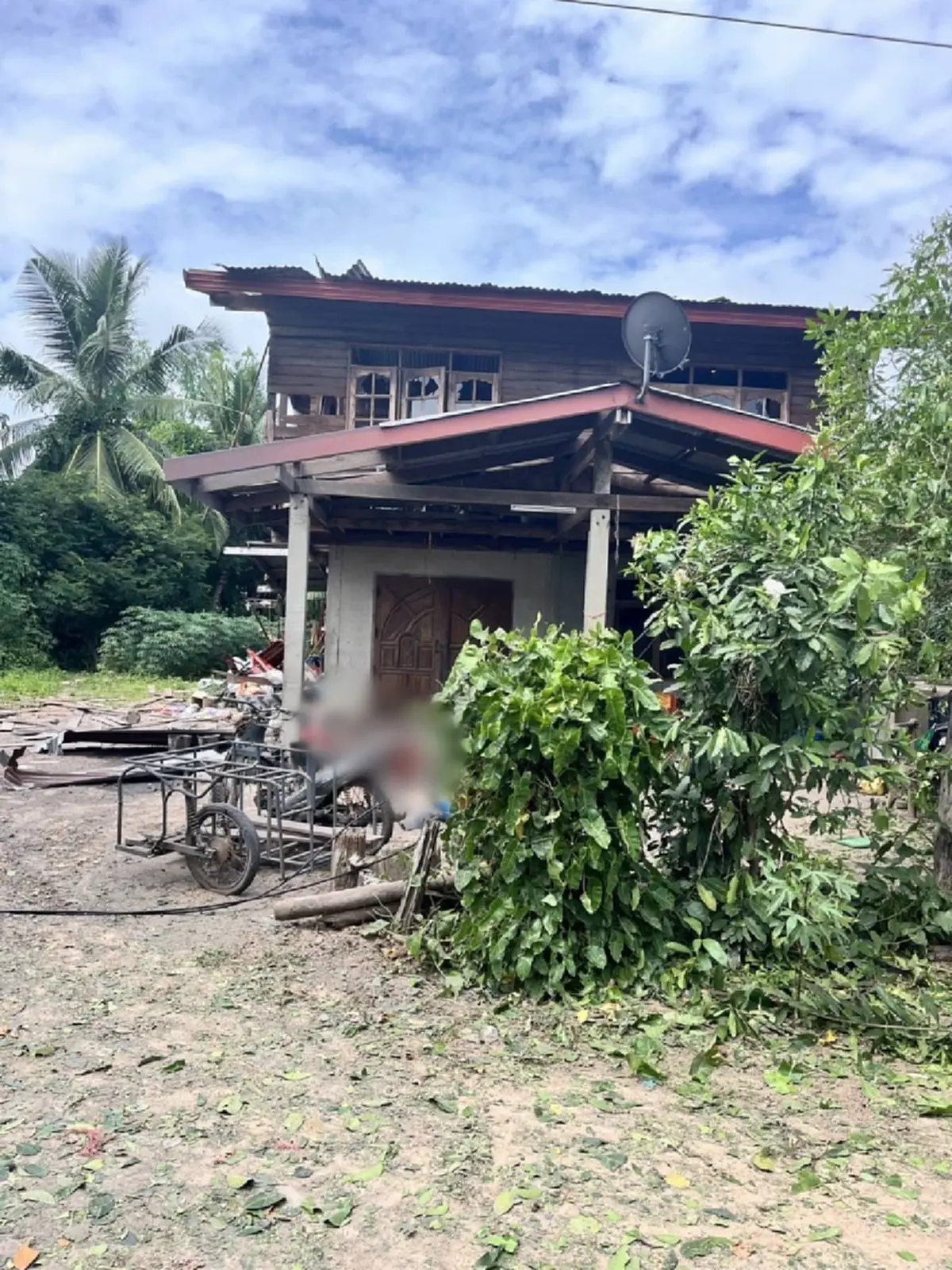 เขมรบุกหนัก ยิงจรวด BM-21 ใส่เขตพลเรือน 2 นัด ชาวบ้านเจ็บ 3 คน