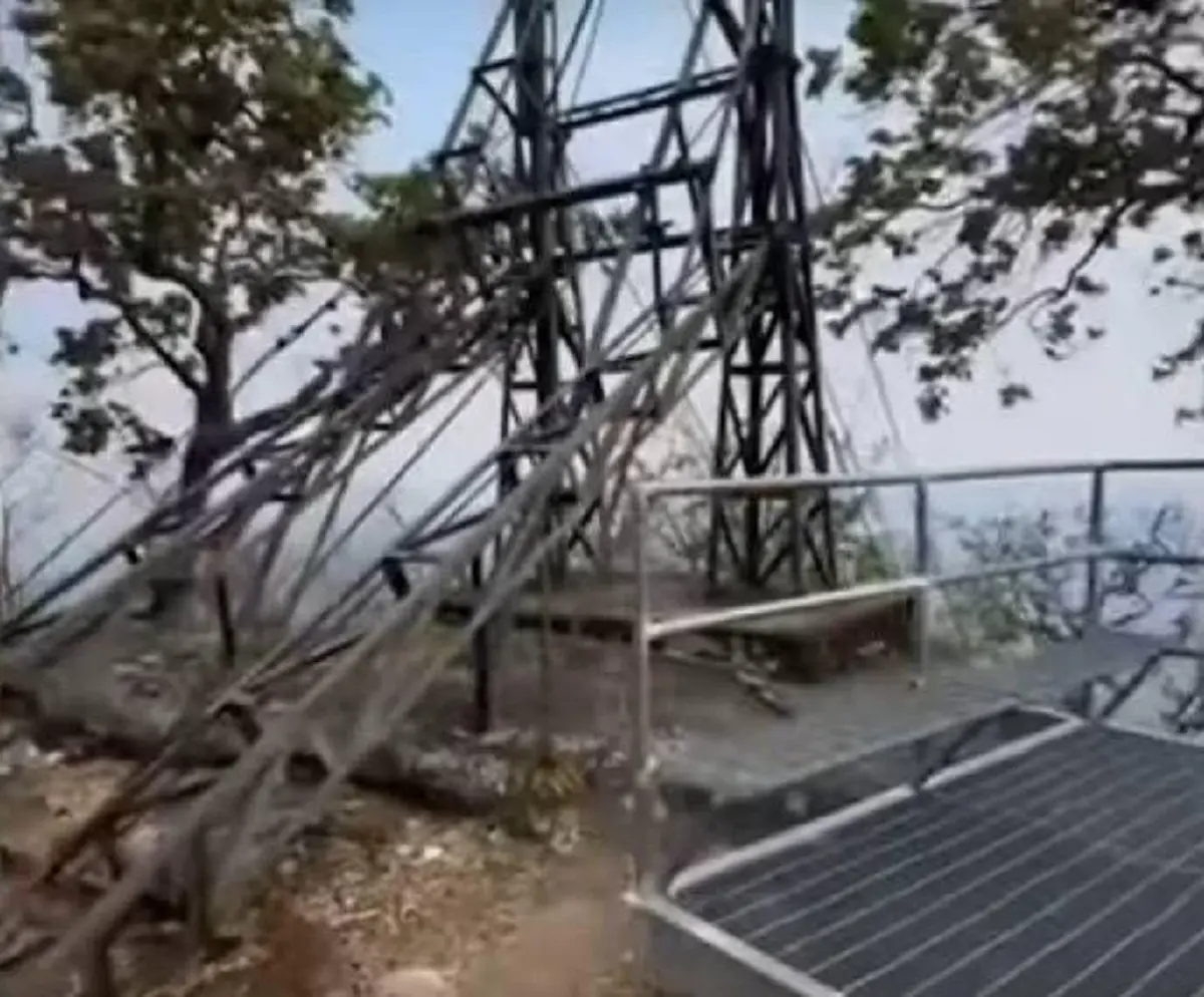 ทหารไทย ทำลายกระเช้า-บันได ตัดเส้นทางกัมพูชาขึ้น ภูมะเขือ