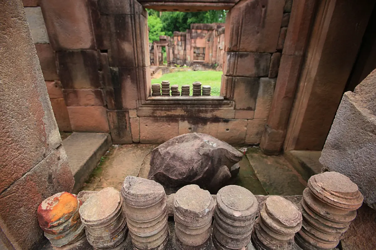 รู้แล้วใครสร้างปราสาทสำคัญต่างๆ เพิ่งเข้าใจแต่ละที่มีไว้ทำอะไร