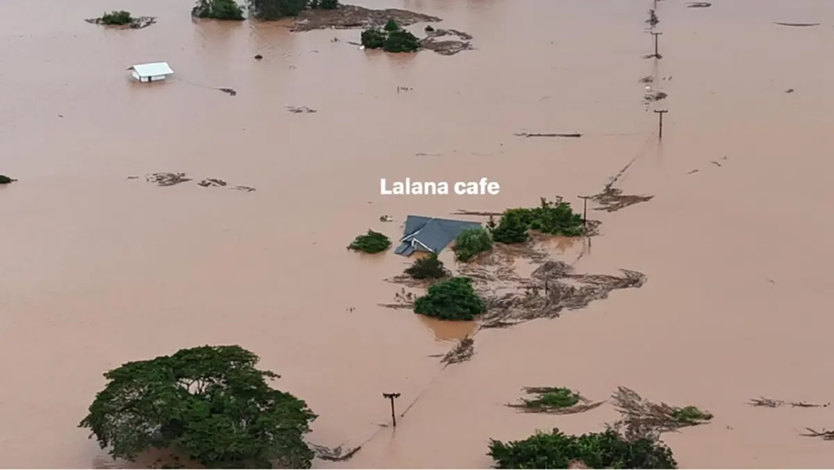 ส่งกำลังใจ คาเฟ่ดัง จ.น่าน ถูกน้ำท่วม 2 ปีติด ล่าสุด เกือบมิดหลังคา