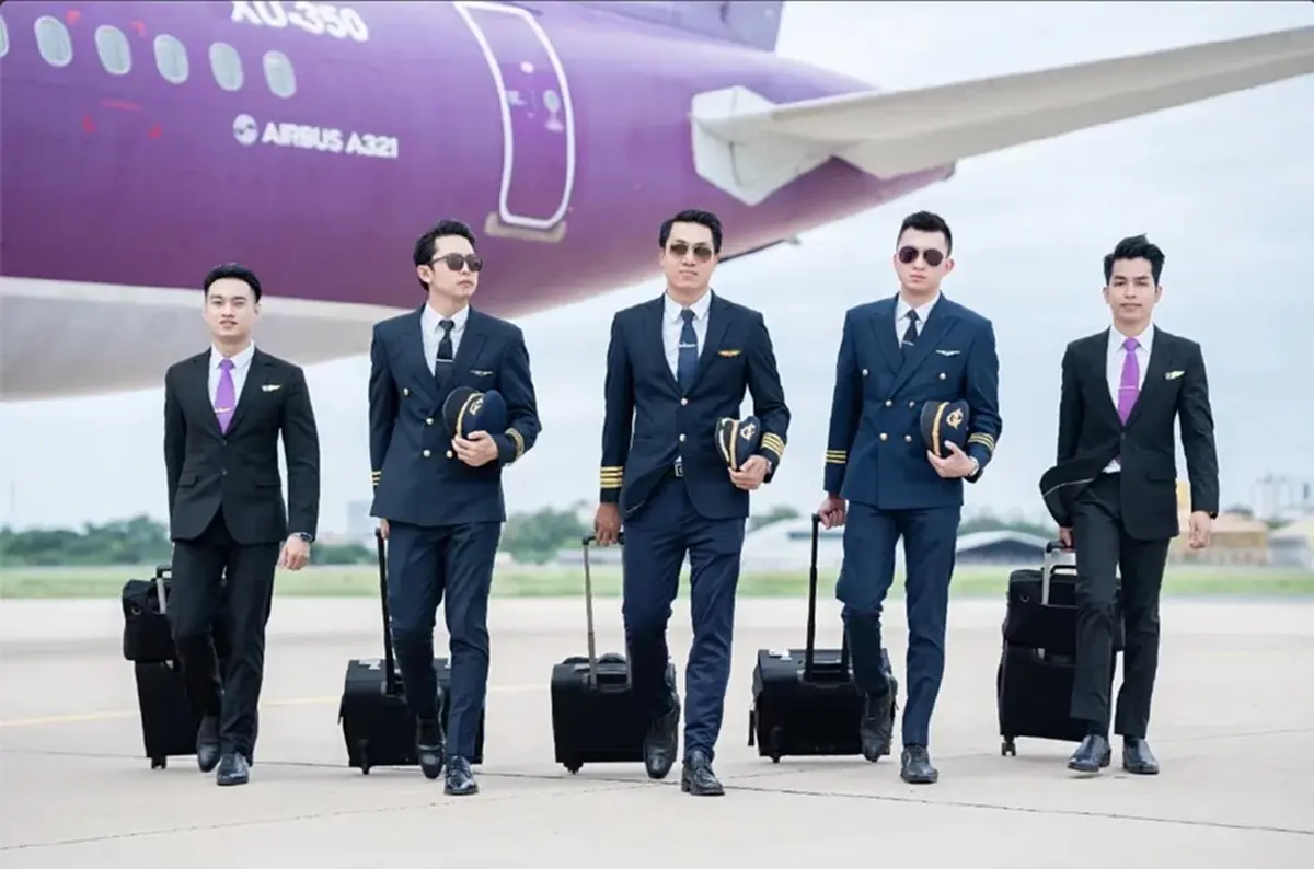 แค่บังเอิญ กัมพูชาลั่น สายการบินไม่ลอกใคร สีม่วงคือศิลปะ