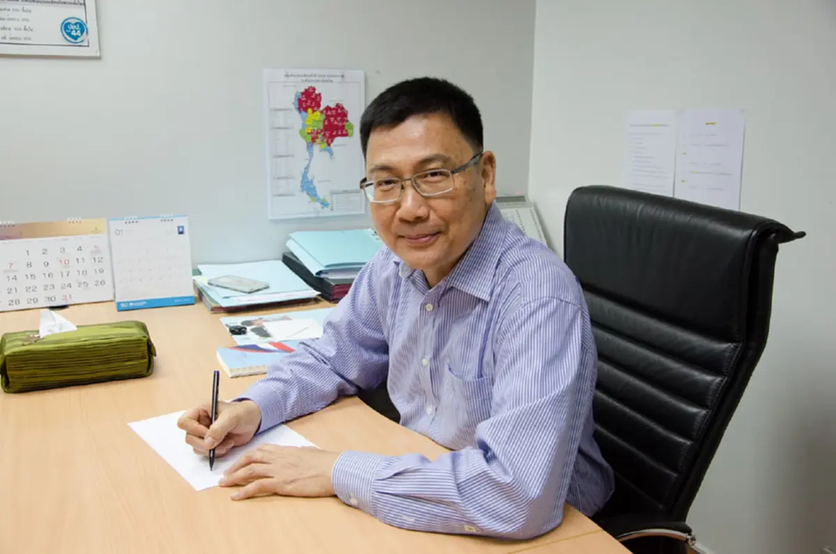 ปชป. สั่นสะเทือนอีก"สุธรรม"รองหัวหน้าพรรค โบกมือลา เผยปมขัดแย้ง