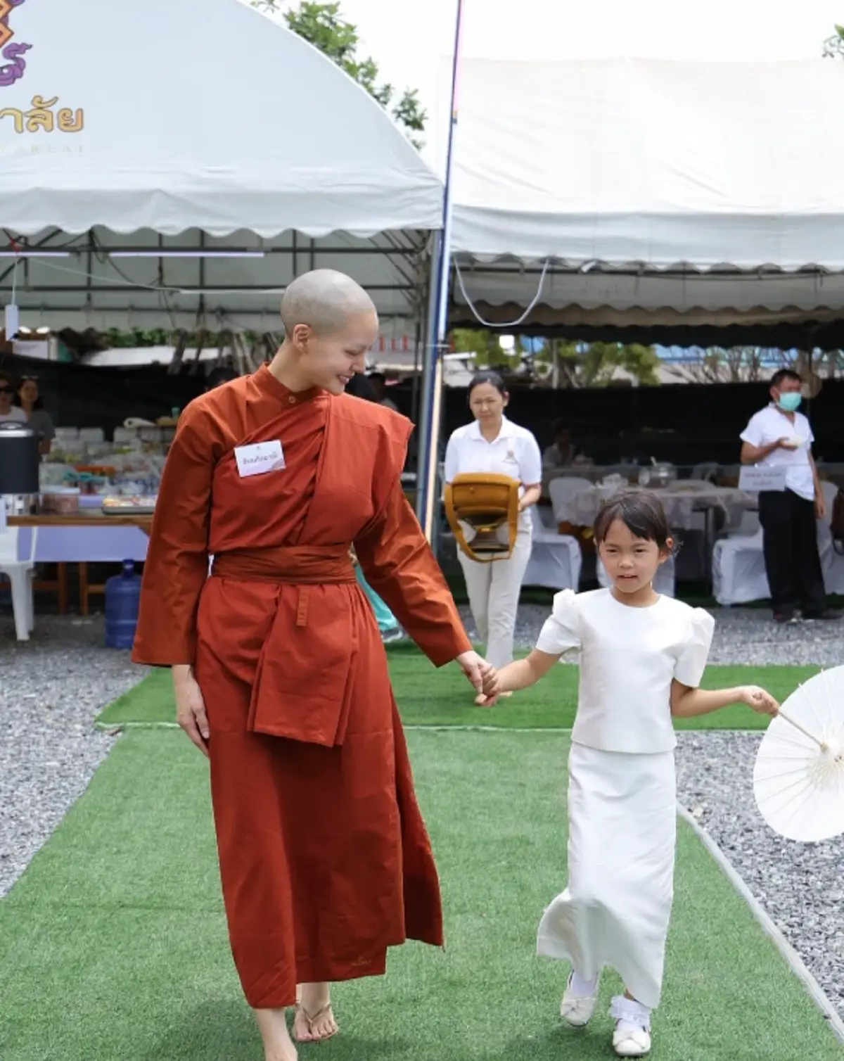 สามเณรีเจนี่ โพสต์ซึ้งถึง น้องโนล่า ความในใจจากแม่ถึงลูก