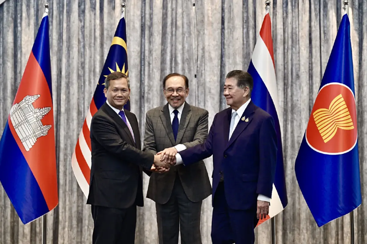 \"เสธ.เบิร์ด\"แจงแล้ว ทำไมต้องหยุดยิงเที่ยงคืน ไทยไม่เสียเปรียบ