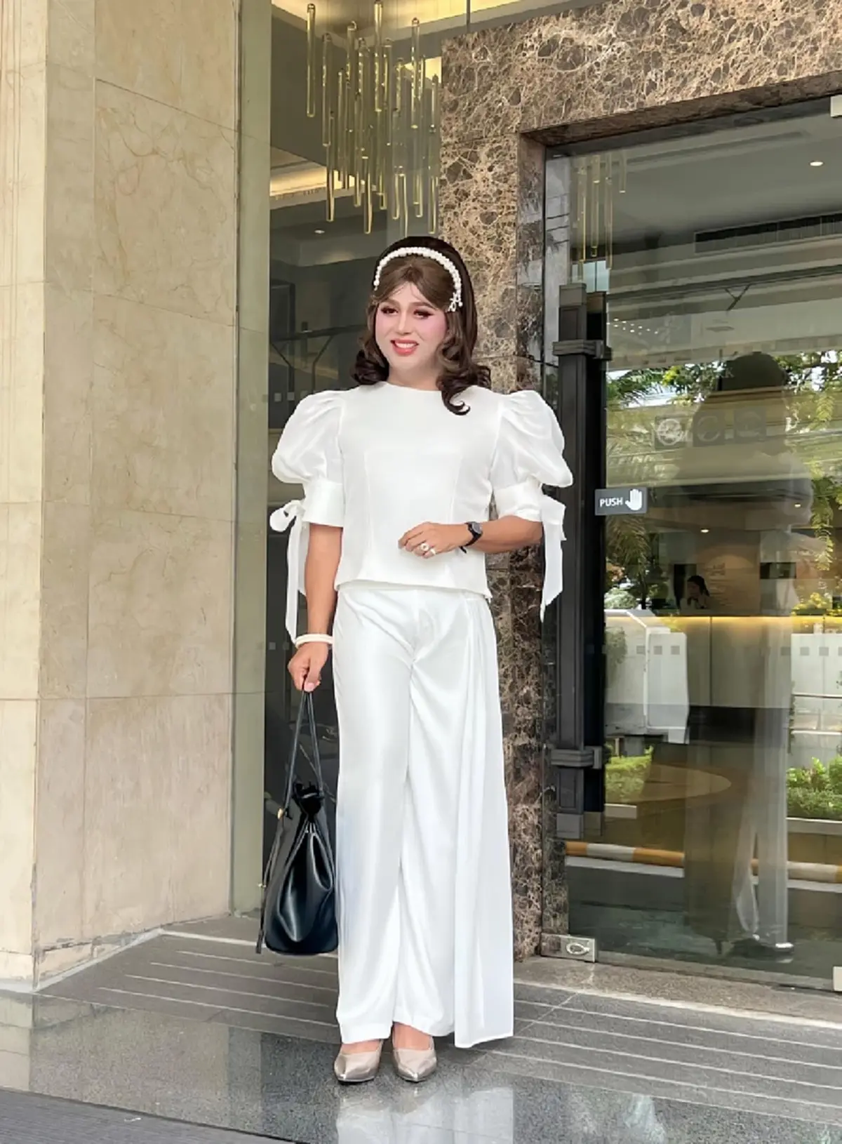 ชัดเจน "แพรรี่ ไพรวัลย์" แจงด่วน หลังถูกหาว่าอคติกับพระ