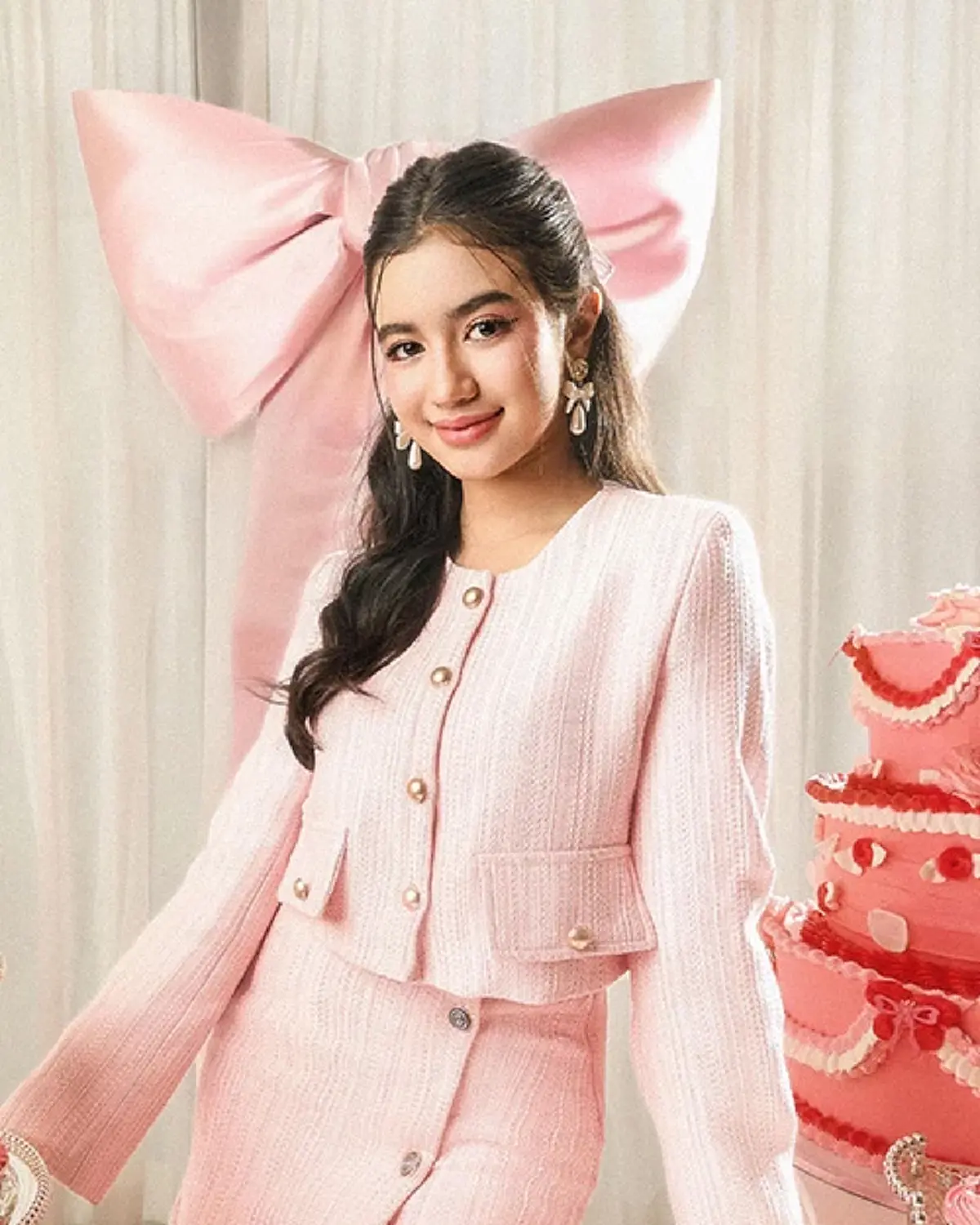 รู้จัก \"นโรดม เจนณา\" เจ้าหญิงน้อยกัมพูชา เป็นพระธิดาของใคร?