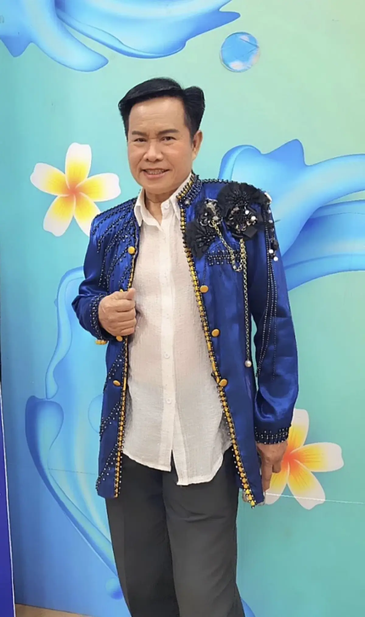 มนต์สิทธิ์ คำสร้อย ทำบุญวัดหัวลำโพง ล้วงไหปิงปองได้เลขสวย