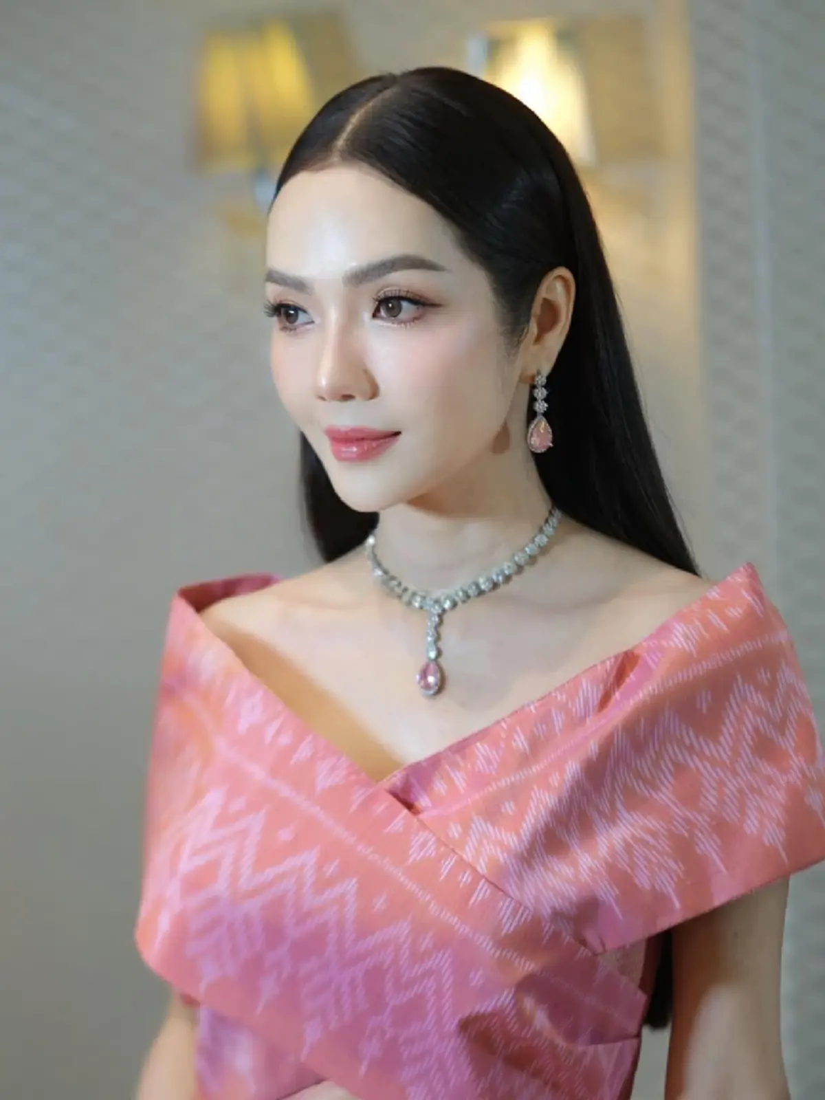 รีบส่อง อ๋อม สกาวใจ เปิดเลขน้องกระดิ่งโค้งสุดท้าย เห็นเลขชัด