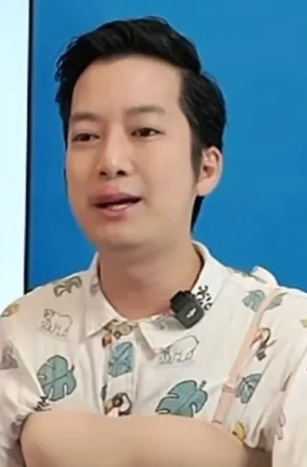 เปิดภาพล่าสุด "เชน ธนา" ไลฟ์ขายของหามรุ่งหามค่ำจนร่างพัง