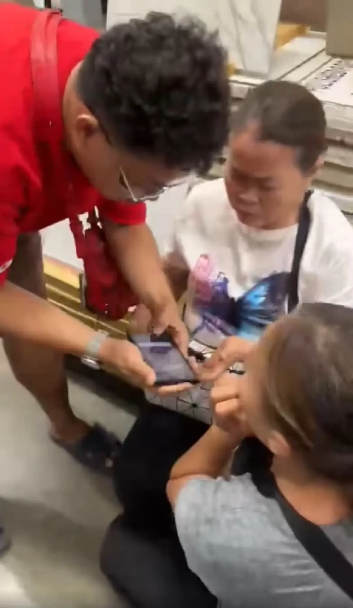 แม่ค้าส้มตำ เฮลั่นถูกรางวัลที่1 รวย 30 ล้าน เล่าที่มาให้โชคใหญ่