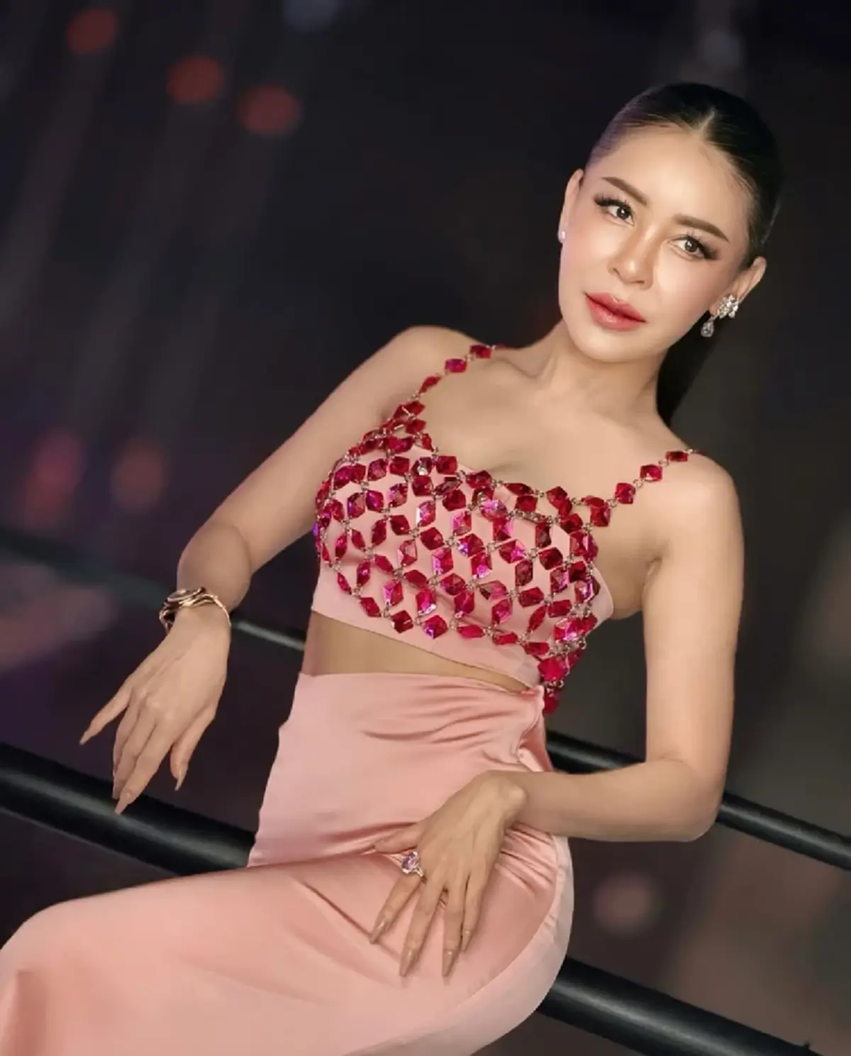 สรุปดราม่า เป็กกี้ และ ฐากูร ฟาดกันเดือด ท้านัดเคลียร์เรื่องเงิน