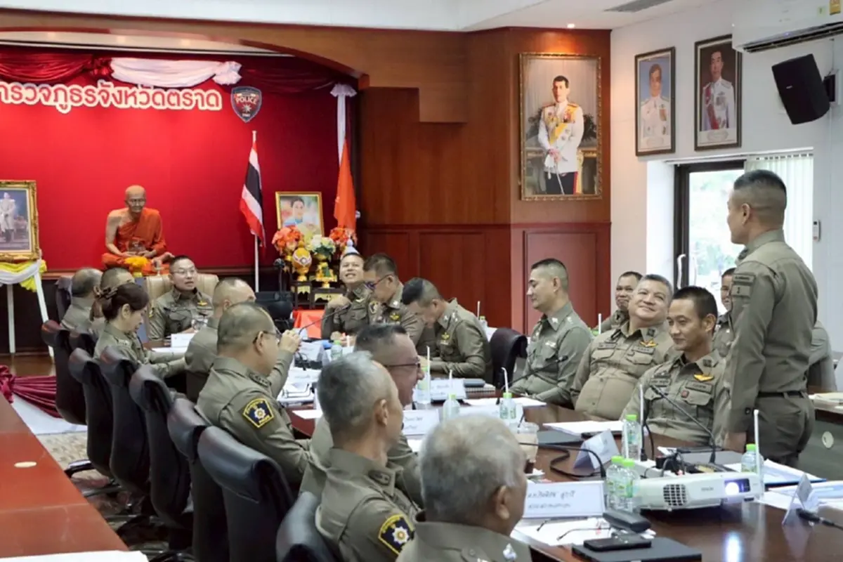ผบช.ภ.2 สั่ง ตร.ตรึงเข้ม แนวชายแดนเตรียมกำลังพร้อมหนุนส่วนหน้า
