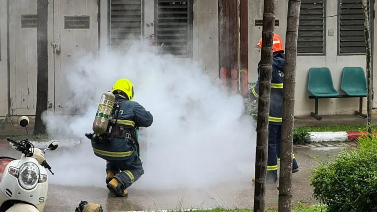 เกิดเหตุเพลิงไหม้ โรงพยาบาลนครพิงค์ ขณะนี้ควบคุมเพลิงได้แล้ว