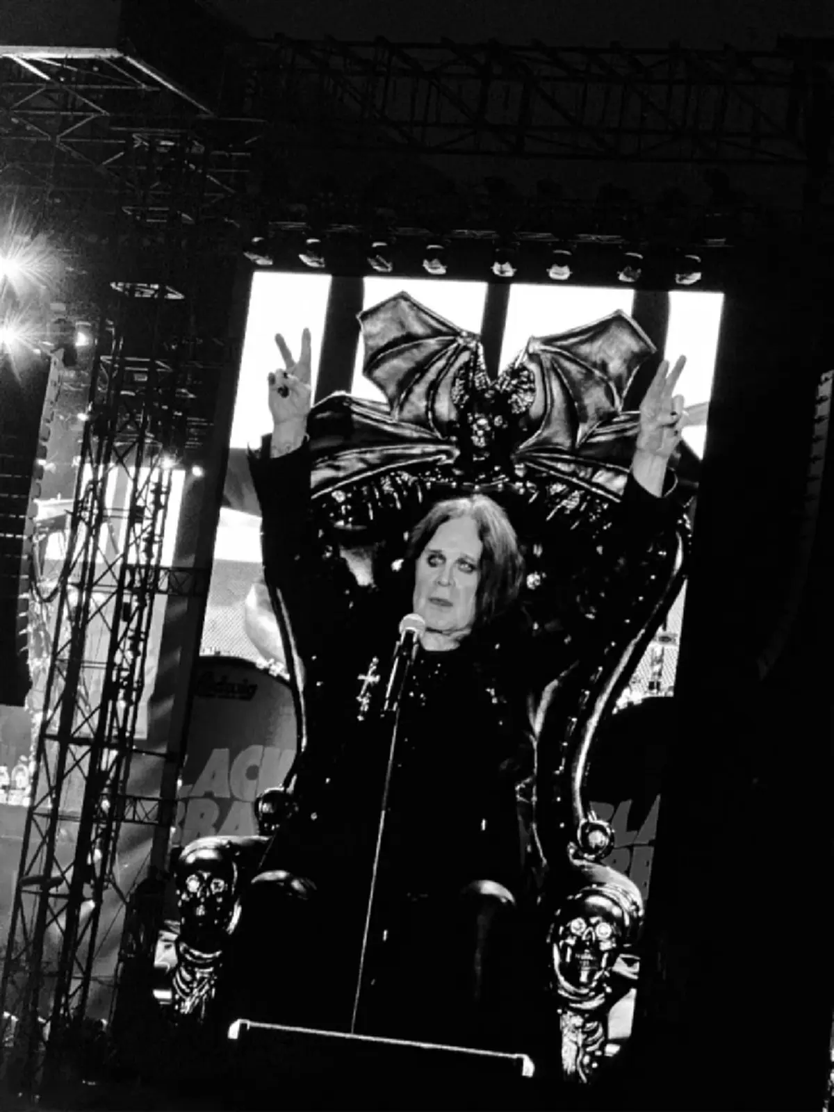 มายด์ ลภัสลัล ทำใจไม่ได้ สุดอาลัย ออสซี่ ออสบอร์น ผูกพันแบบจริงๆ