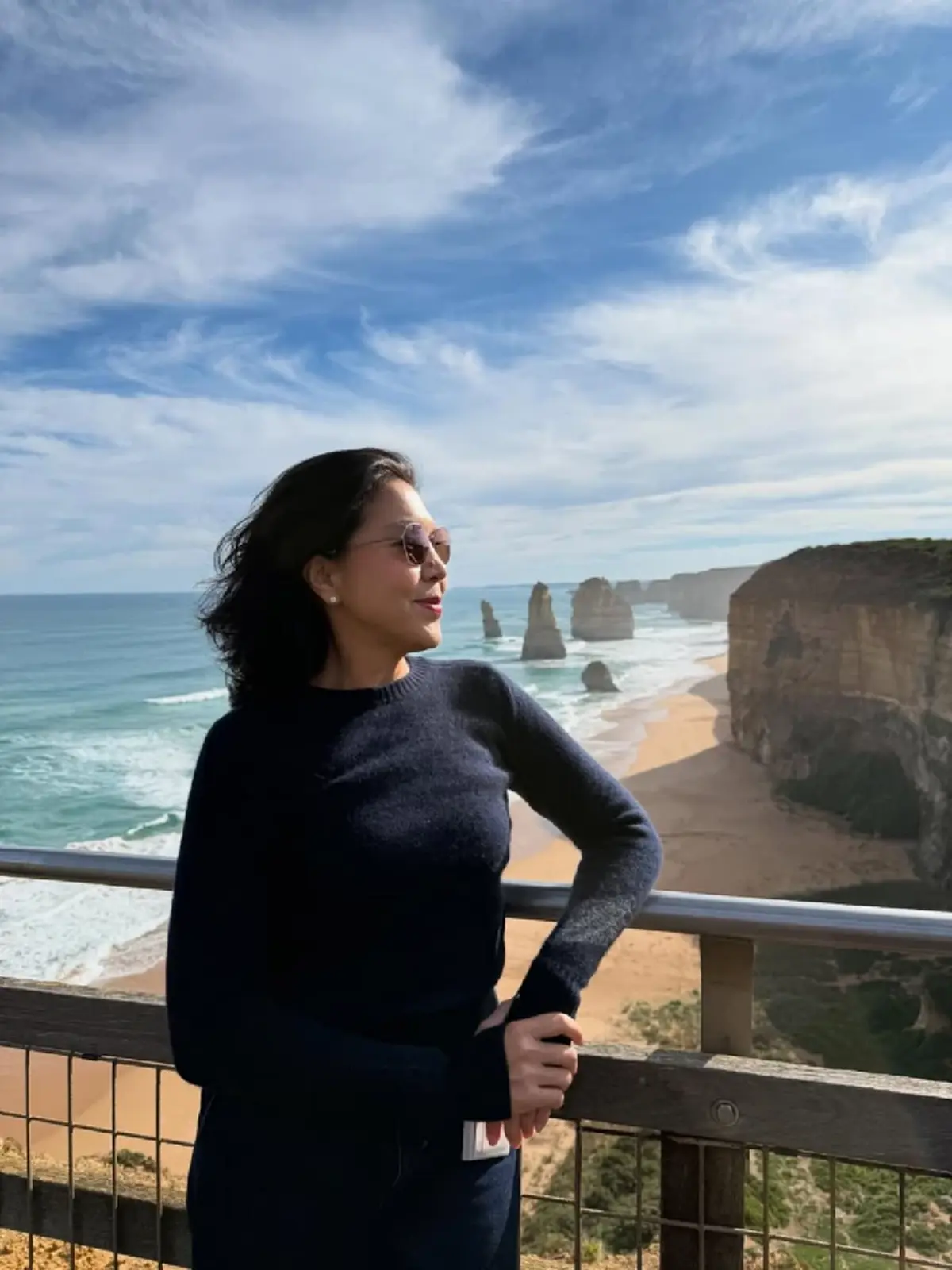 ท็อป ดารณีนุช เตือนสติอย่าเพิ่งวางใจ แนะคนไทยทำบุญให้ประเทศชาติ