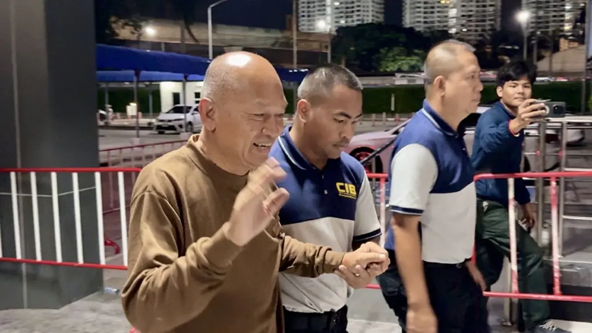 ทิดอลงกต ยังยิ้มออก หลังถูกสอบเครียด 24 ชม. ปฏิเสธทุกข้อกล่าวหา