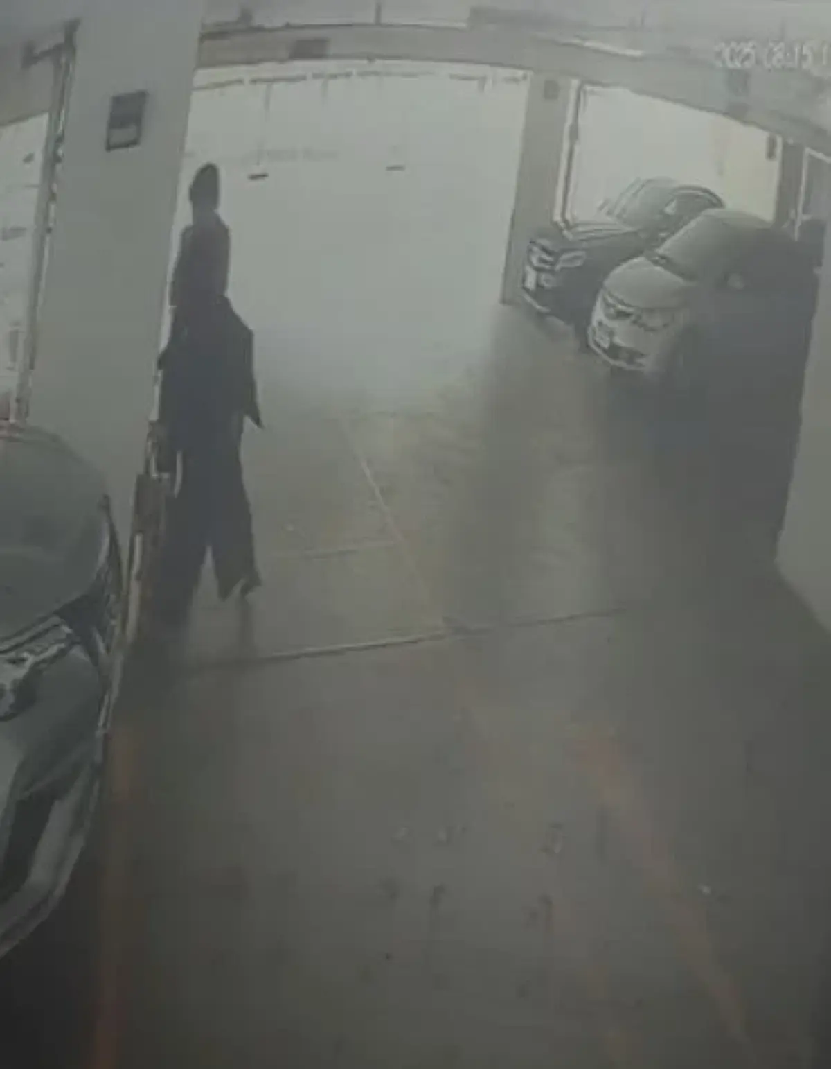 สลดหนัก นิติคอนโดสาวโหดควงแฟนหนุ่มรุมยำลูกบ้านเสียชีวิต