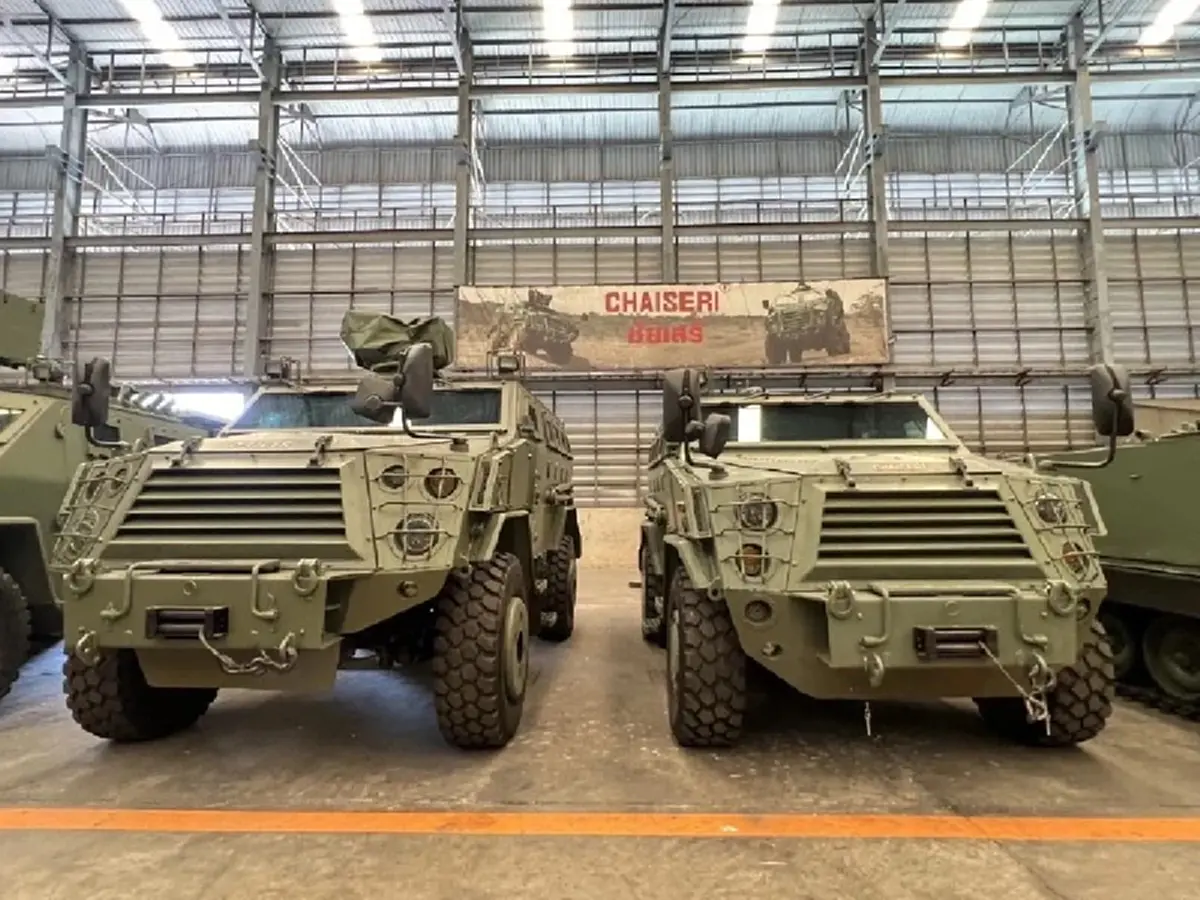 มาดามรถถัง ส่งยานเกราะล้อยาง - ช่างซ่อม เข้าประจำชายแดนไทย-กัมพูชา