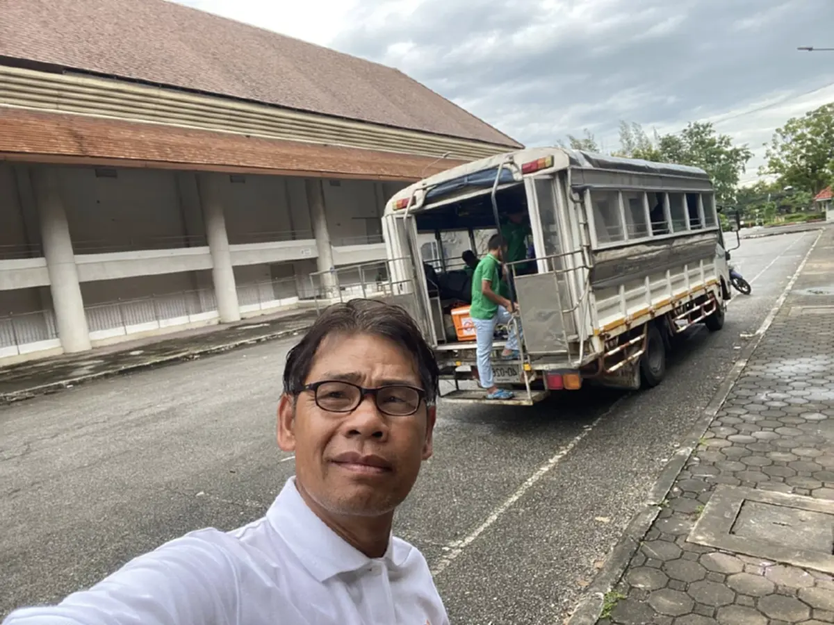 สลดหนัก โพสต์สุดท้ายครูคะนอง ก่อนรถชนดับขณะช่วย นร. กลับบ้าน