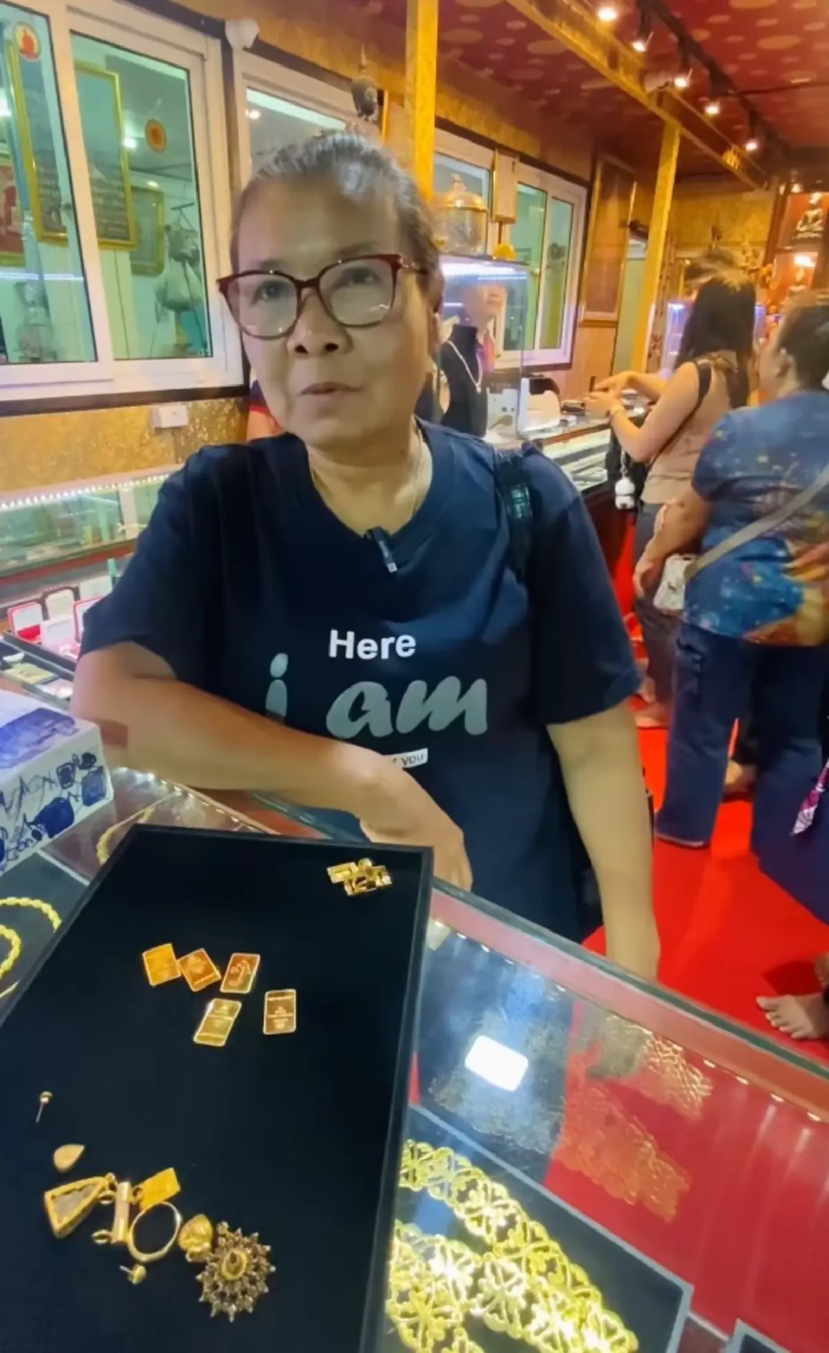 สาวตัดสินใจ หอบทองมรดกแม่สามีไปเช็ก รู้ความจริงถึงกับเข่าอ่อน