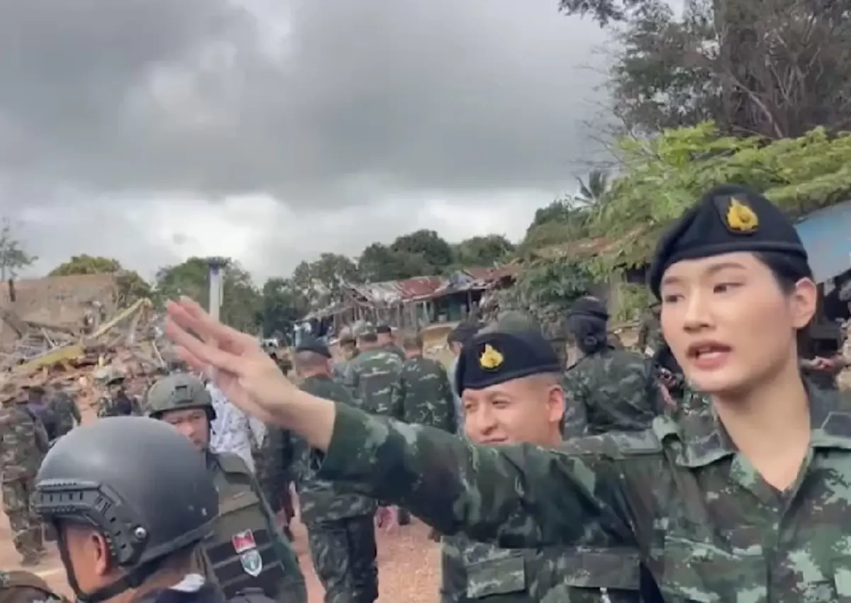 เปิดวาร์ป ผู้หมวดอะตอม ทหารหญิงไทยสุดแกร่ง ชี้นิ้วสั่งทหารเขมร