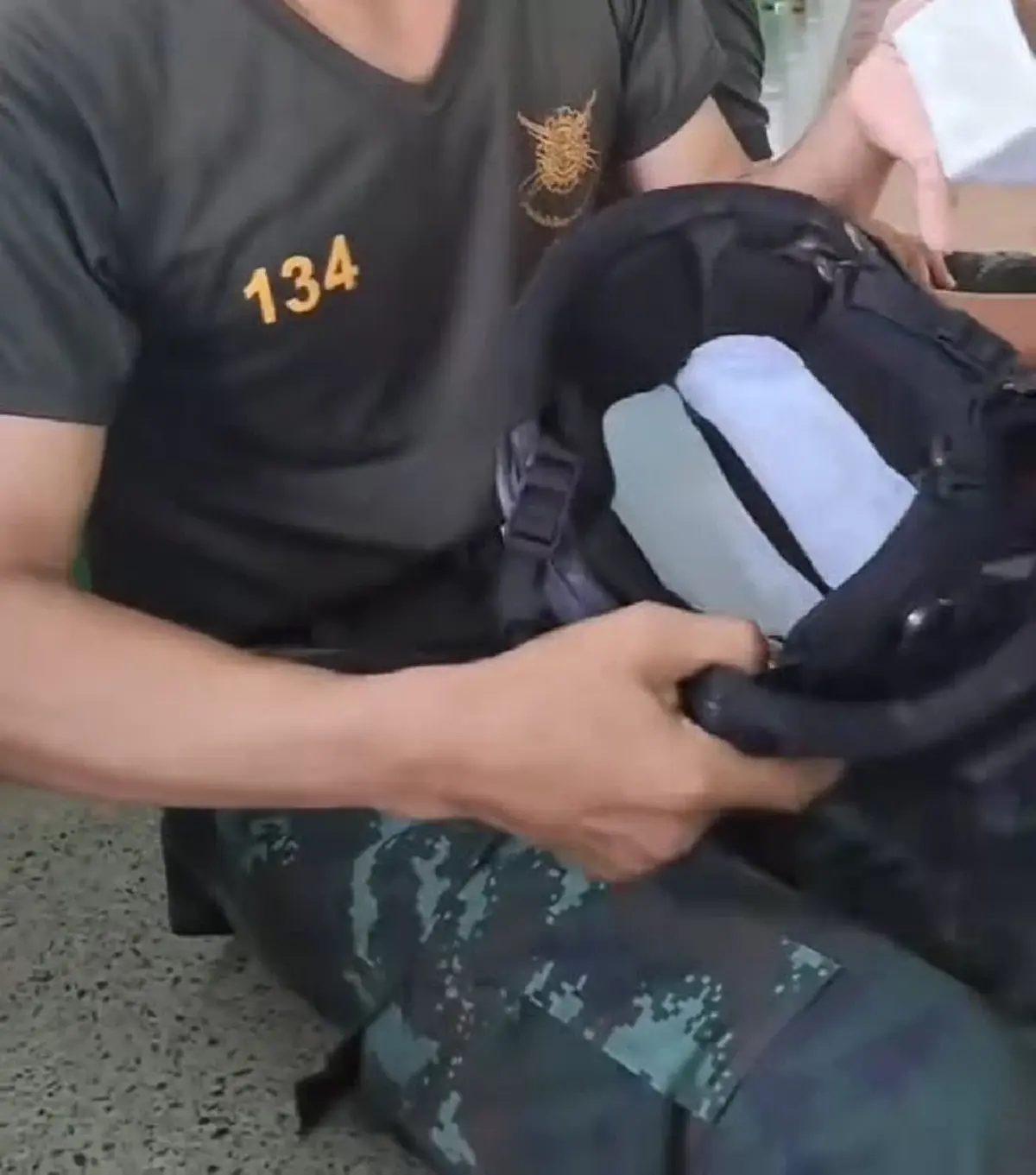 ทหารไทยโชว์วิธีใช้ ผ้าอนามัย แต่ดันเกิดดราม่า เสียงแตก 2 มุม