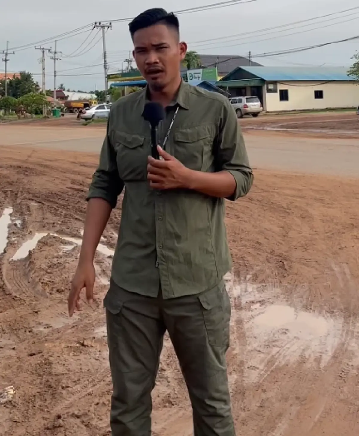 "เมียะห์ ซาราห์" นักข่าวเขมร ถูกเพิกถอนใบอนุญาต ถูกหาว่าปลุกปั่น