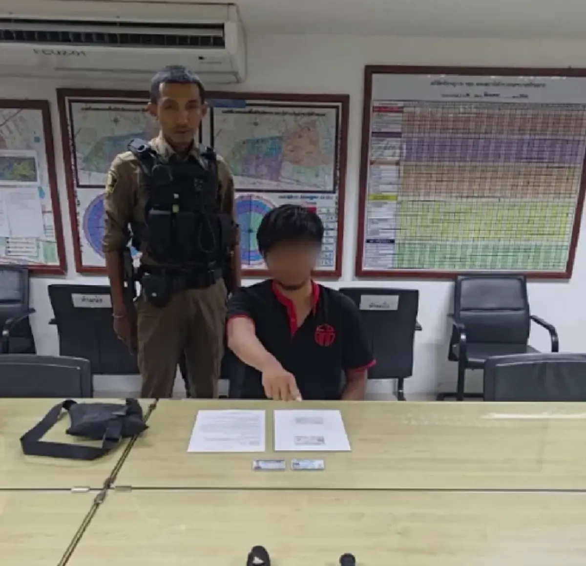 "สรปุก" เห็นคลิป "เป๊ก ผลิตโชค" เหลือจะเชื่อ ทำไมโดดใส่รถกระบะ