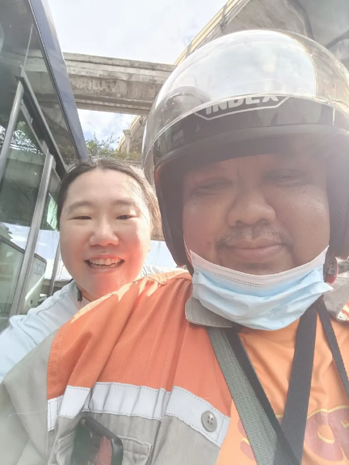 แห่ชื่นชมสนั่นโซเชียล หนุ่มการไฟฟ้า คนดีในสังคมไทย มีอยู่จริง 