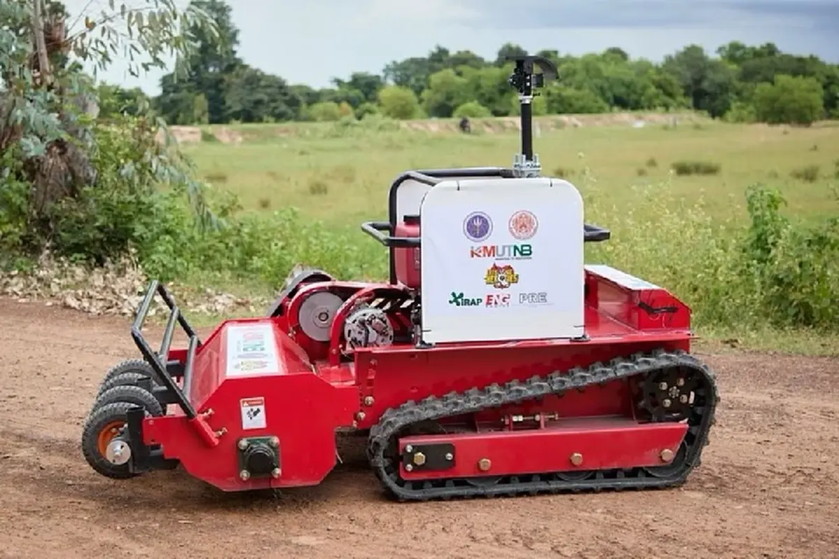 หมอเจี๊ยบ พร้อมมูลนิธิ ร่วมทุนสร้าง หุ่นยนต์กวาดล้างทุ่นระเบิด ช่วยทหารไทย