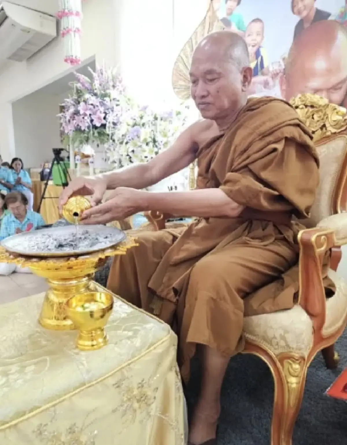 งามไส้อีก หลวงพ่ออลงกต ค้นประวัติการศึกษา รู้ความจริงได้แต่ตกใจ