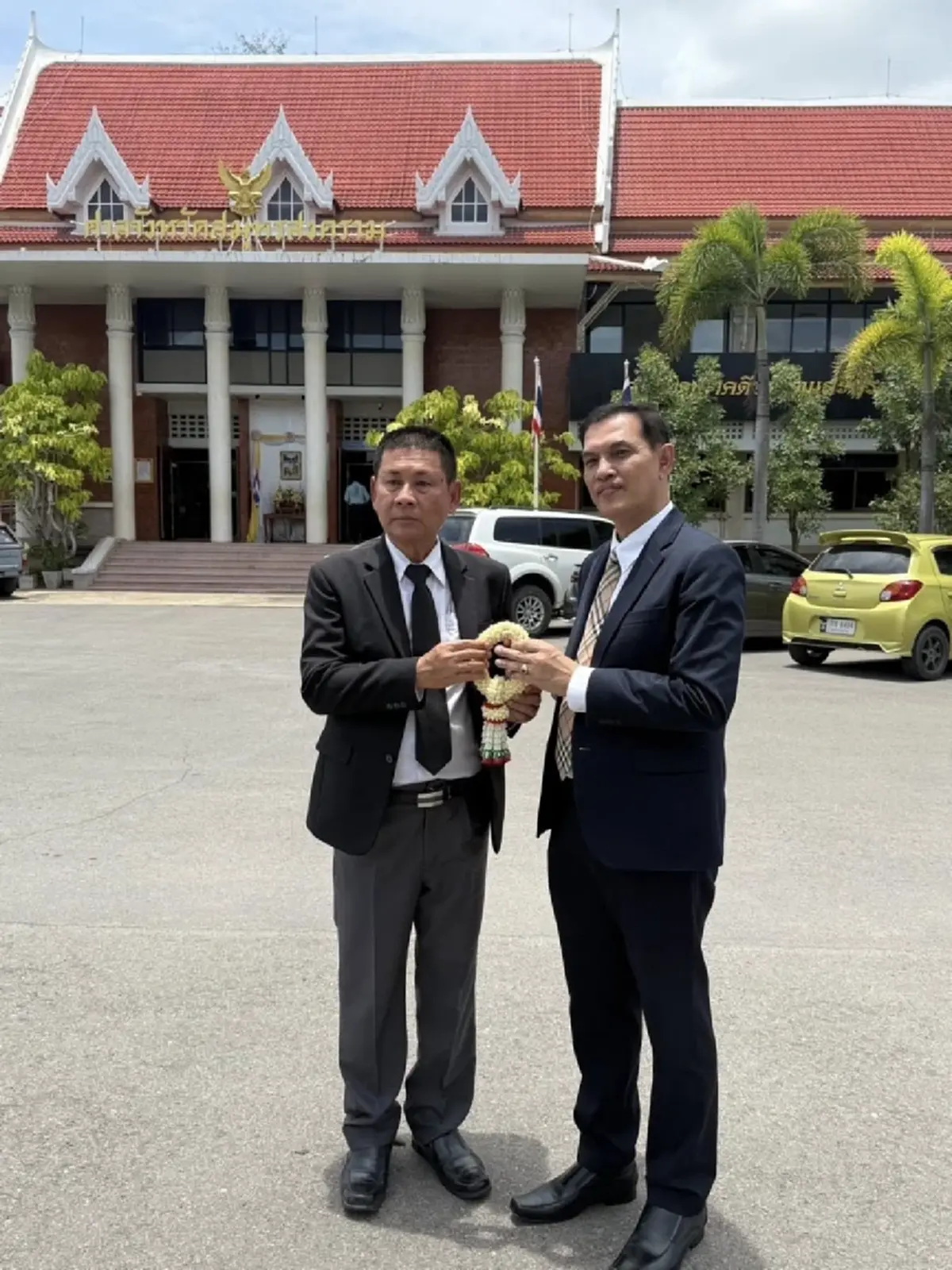 คุก 6 ปี พ.ต.อ. ไม่รอลงอาญา ร.ต.อ.กับพวกไม่รอด คดี นรต.โดดร่มไม่กาง