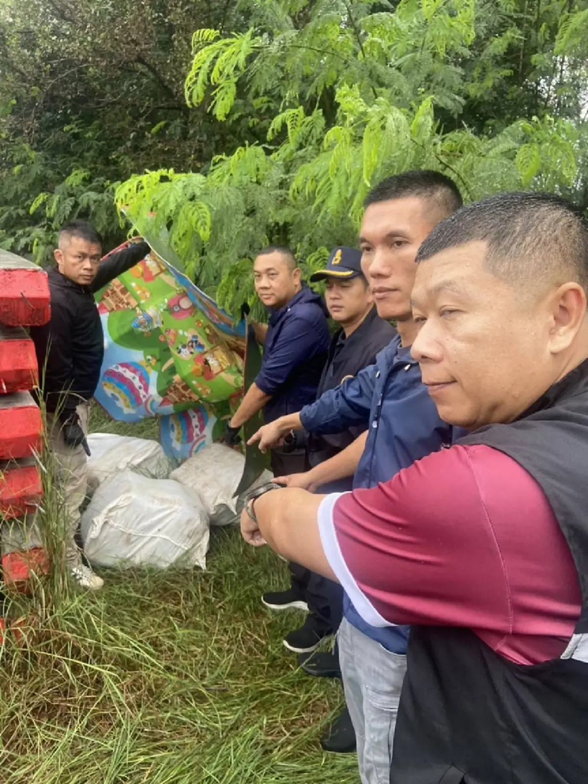 หล่มสักระทึก ยาบ้า 1.2 ล้านเม็ดซุกถุงปุ๋ย โยงแก๊งลำเลียงข้ามภาค