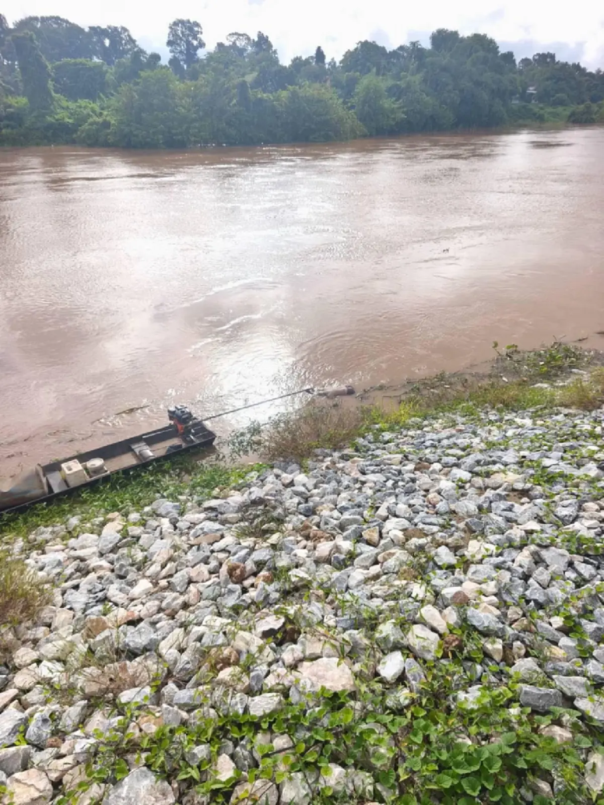 สลด พบร่างพ่อเฒ่า วัย 80 กระโดดแม่น้ำน่าน ทิ้งจดหมายลาสุดเศร้า