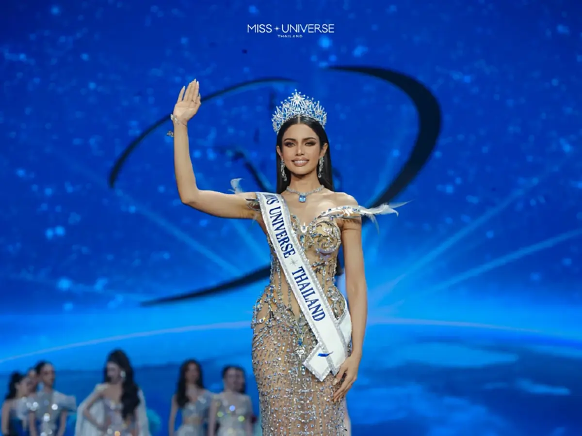 ประวัติ วีนา ปวีนา Miss Universe Thailand 2025 สิ้นสุดตำนานนางรอง