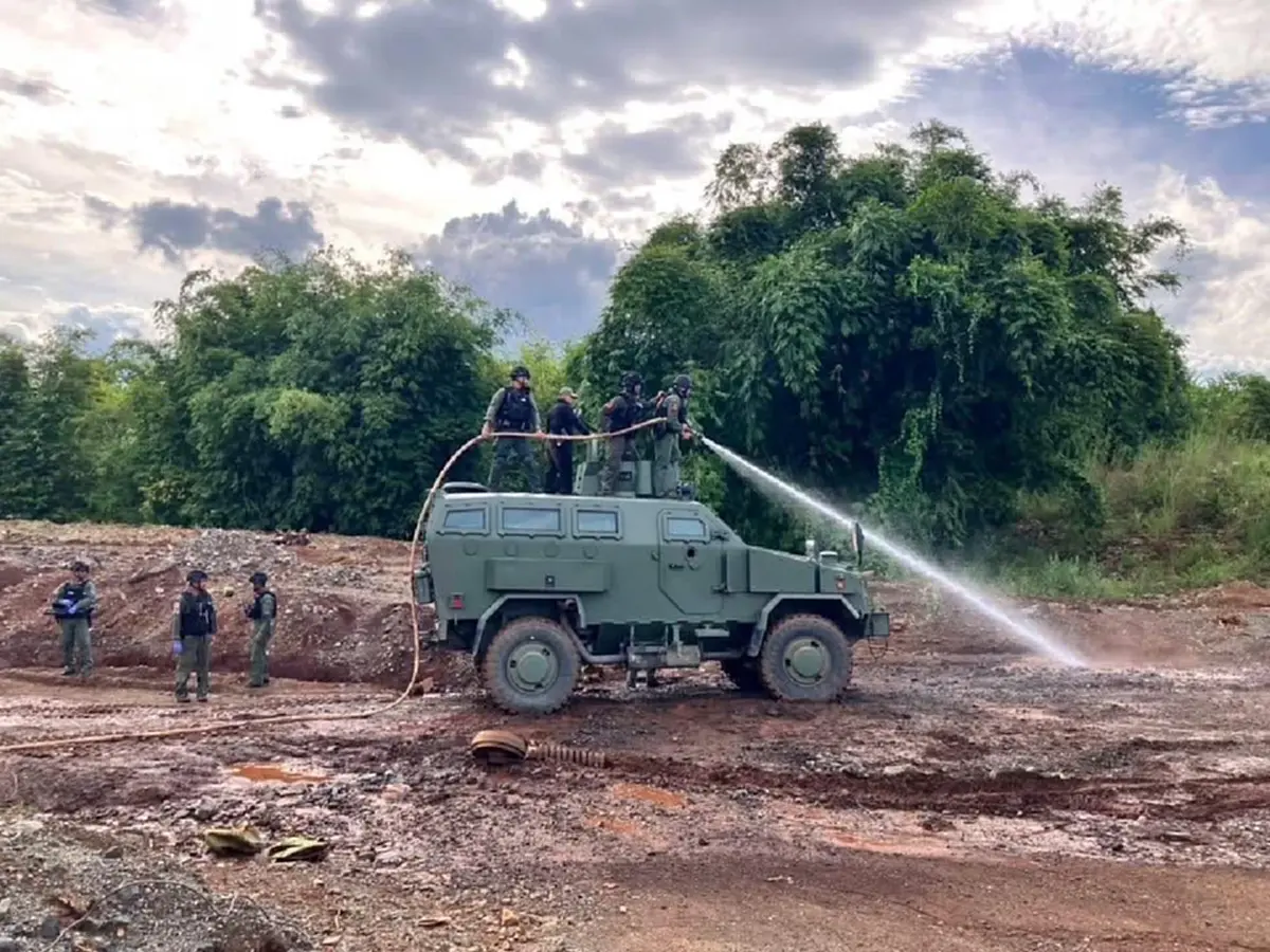 ระเบิดป่วนซ้ำ จะแนะเดือด ซ้อนคดีวางเพลิงรถเหมือง เจ็บหนัก 2