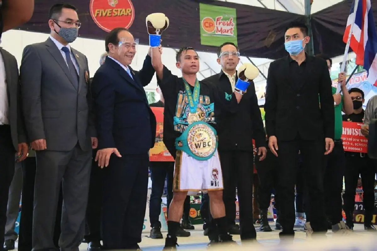 เพชรมณี อดีตกำปั้นแชมป์โลก WBC ประกาศแขวนนวมแล้ว ในวัย 34 ปี