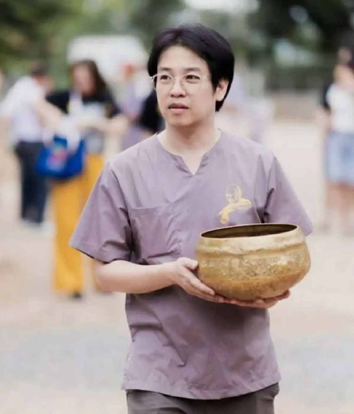 "หลวงพ่ออลงกต" พูดครั้งแรกถึง "หมอบี" ประเด็นเงินบริจาค