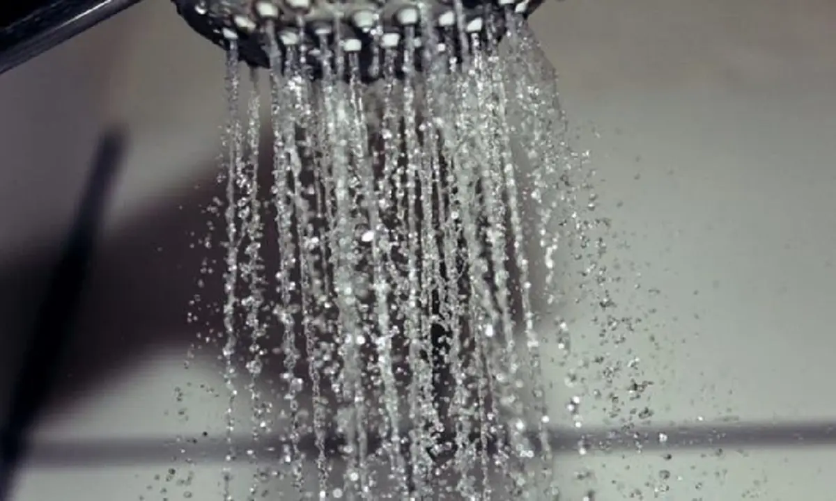 ห้ามอาบน้ำตอนเที่ยงคืนจริงหรือ? ความเชื่อโบราณที่หลายคนยังสงสัย