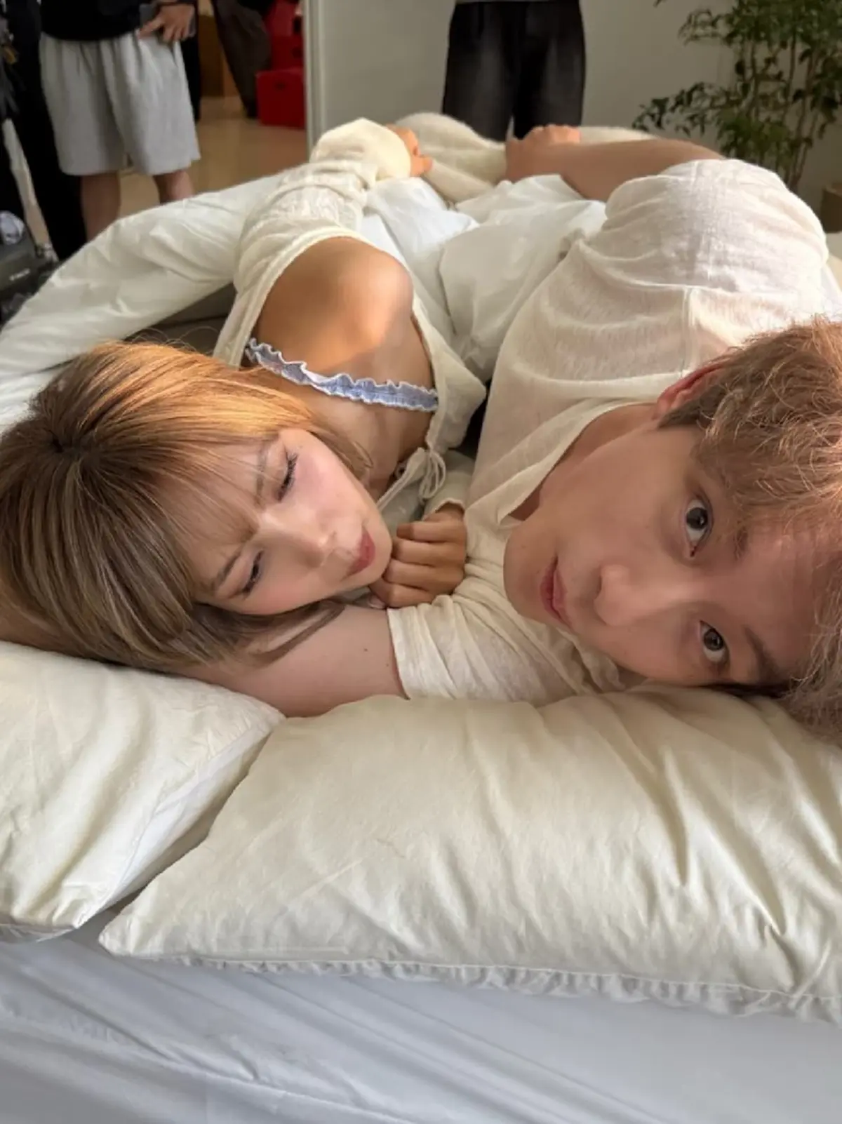 ลิซ่า ถูก FC เคนทาโร่ โวยใกล้ชิดเกินเหตุ เปิดช็อตต้นตอทำโดนซัดแรง