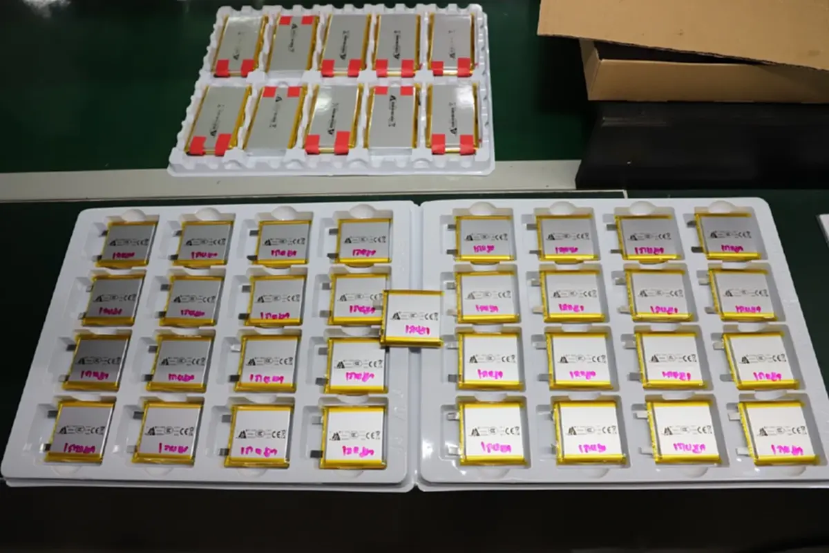 โป๊ะแตก 2 บริษัทใหญ่ ใช้แบตฯ เกรดตก-ไร้มอก. ยัดไส้หลอกขาย