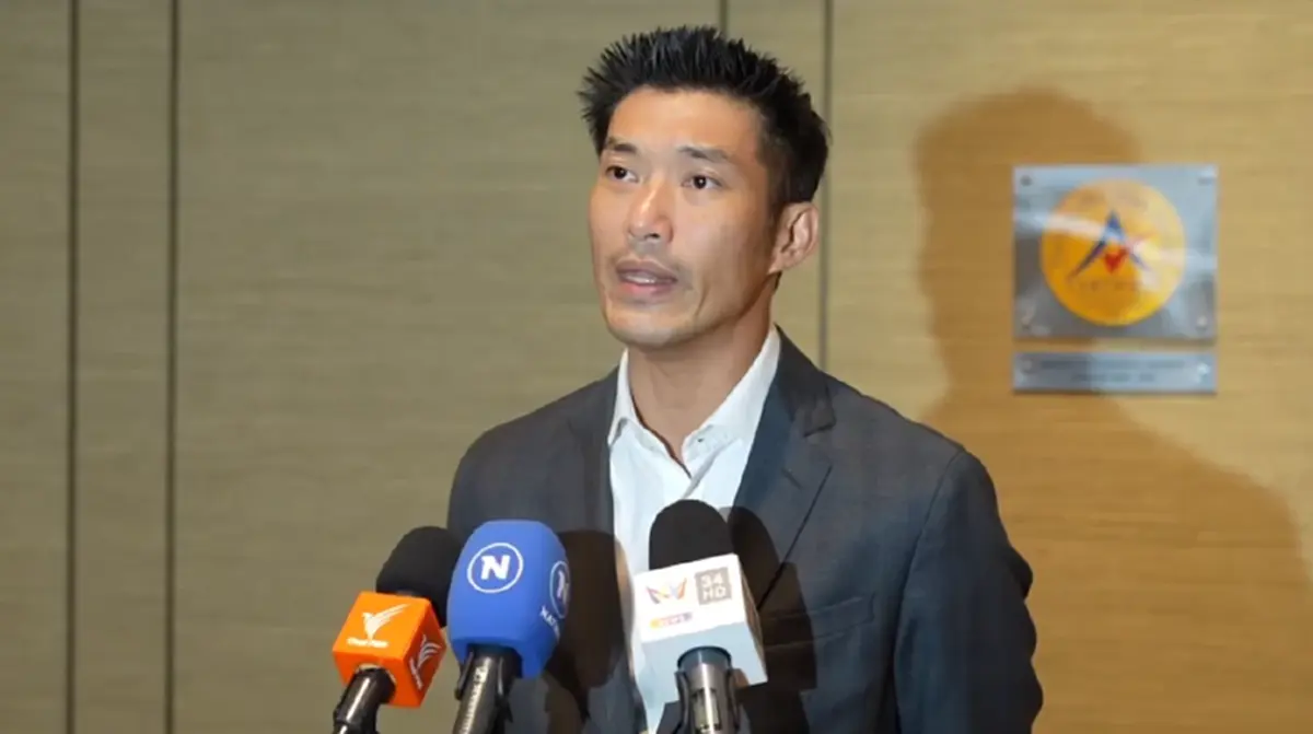 "ธนาธร"พูดแล้ว คุย"ทักษิณ"จริง ขอเสียงโหวต"ชัยเกษม"เป็นนายกฯ