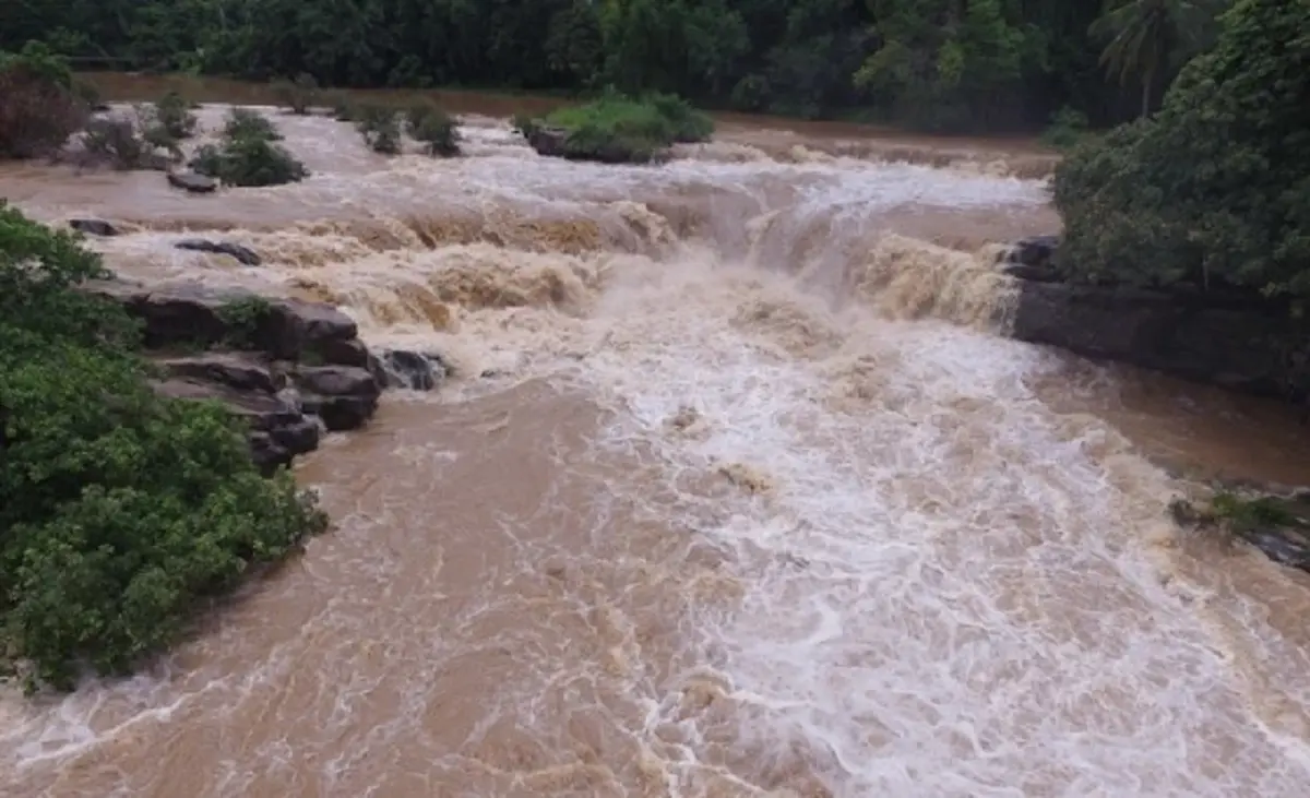 เตือน 24 จว. เฝ้าระวังน้ำท่วมฉับพลัน น้ำป่าหลาก ดินถล่ม 15-17 ส.ค.