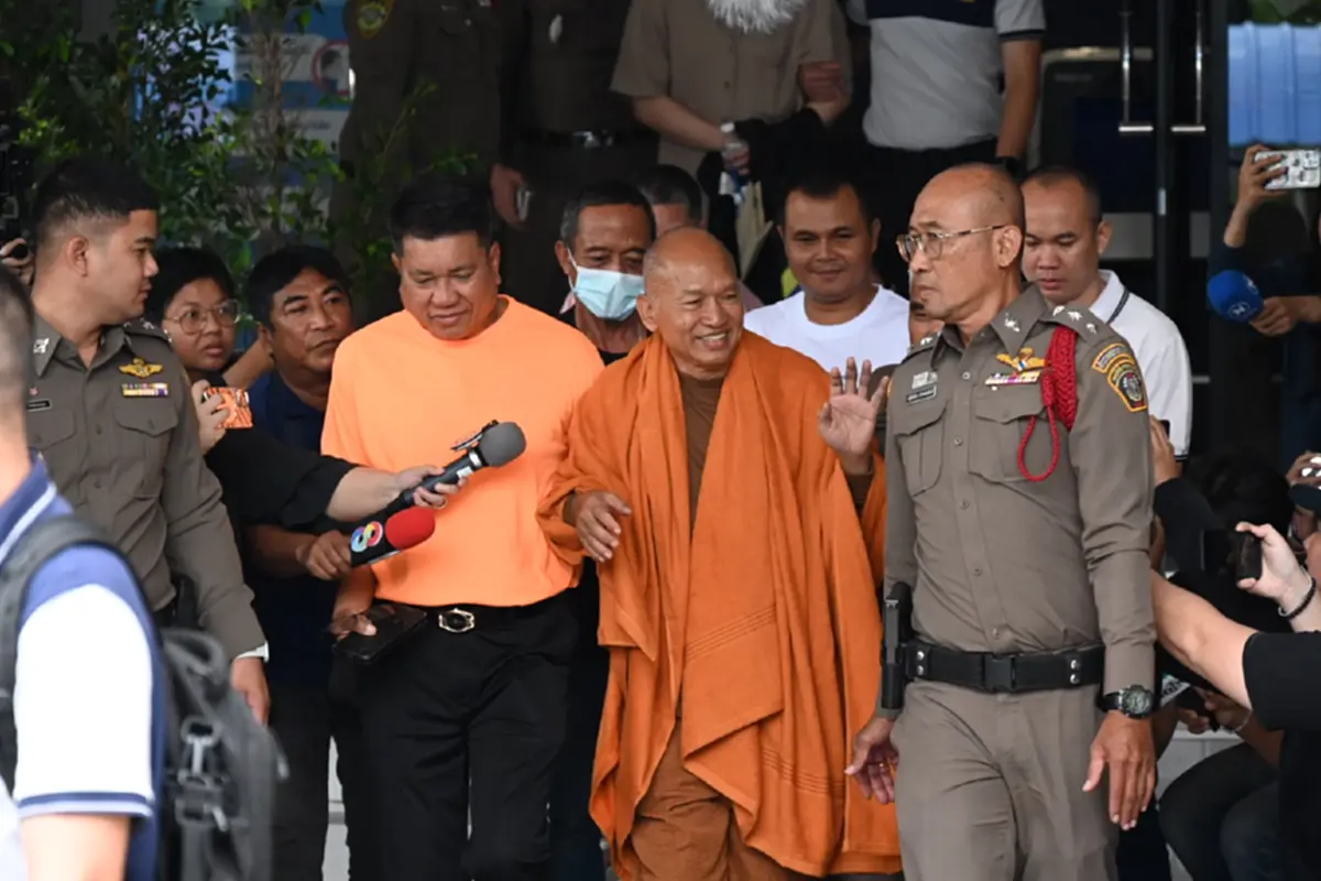 เปิดพฤติกรรม อดีตพระอลงกต ทำในห้องขังทั้งคืนยันเช้า หลังถูกสอบ