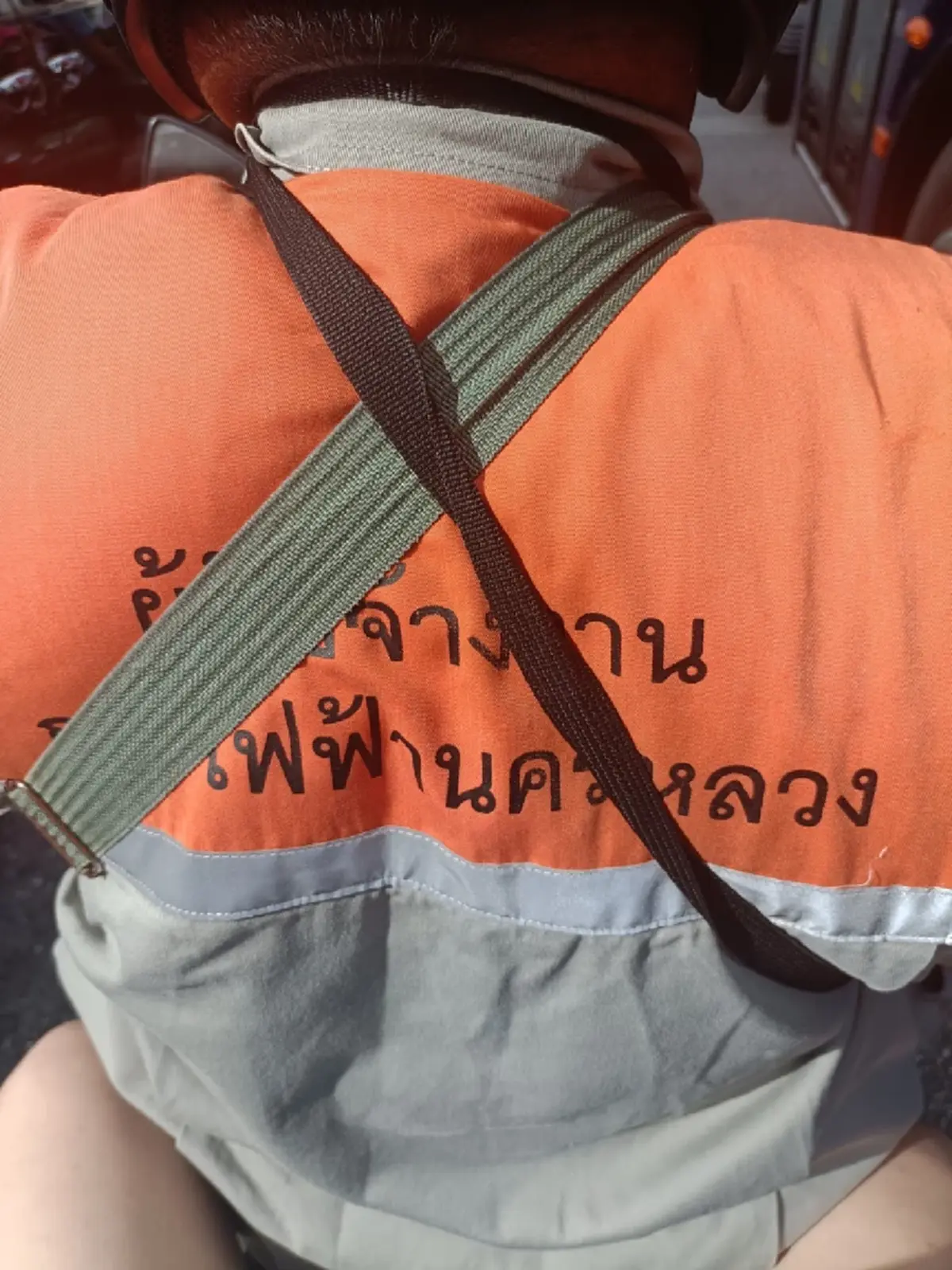 แห่ชื่นชมสนั่นโซเชียล หนุ่มการไฟฟ้า คนดีในสังคมไทย มีอยู่จริง 